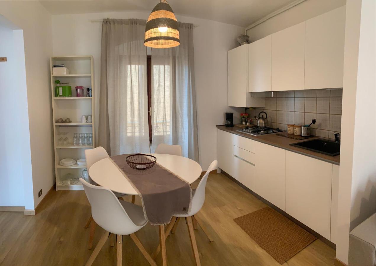 Clo Apartment Toscolano Maderno Eksteriør bilde